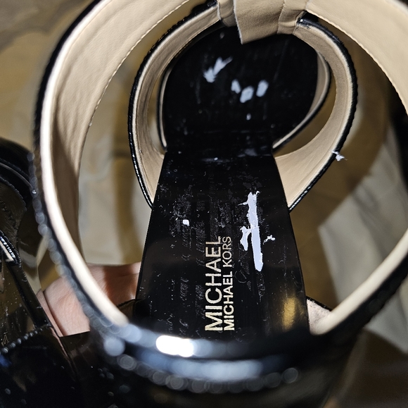 Michael Kors Sexy Heels - Picture 4 of 7